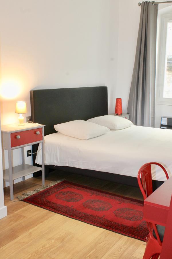 Le Confidentiel By Cocoonr Apartment Bordeaux Luaran gambar